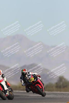 media/Oct-26-2025-Race Pace (Sun) [[c1447ca738]]/Non Verified (1st 20 Minutes of every Hour)/4-Turn 14 (1110am)/